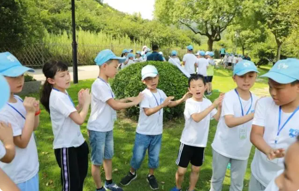 家長曬娃暑期賬單：已花費近3萬，興趣班和旅行是支出大頭