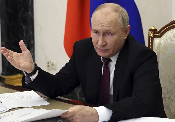 普京：俄生育率低迷，將向撫養子女者提供額外社會保障