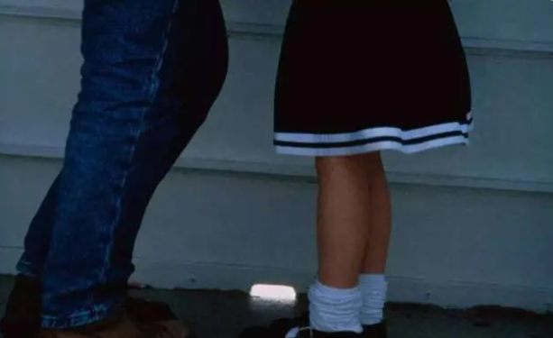 男子猥褻女童稱考研3次落榜壓力大，被判處有期徒刑1年5個月