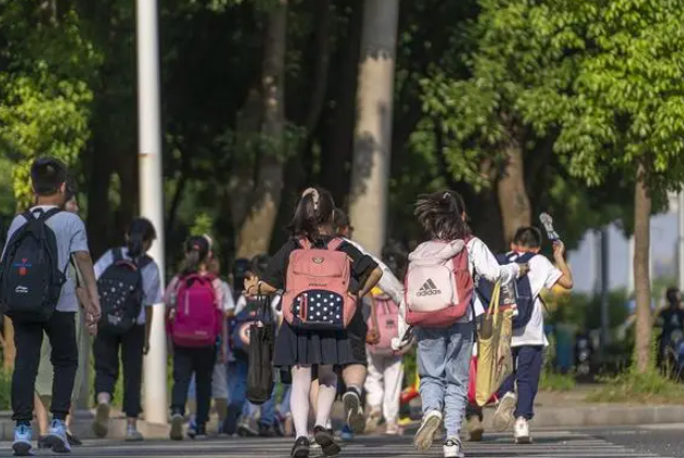 1696645243575879.png 99.png