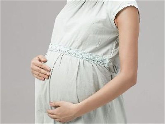 懷孕4個多月兩天都沒有胎動正常嗎？寶寶胎動異常的3大信號 