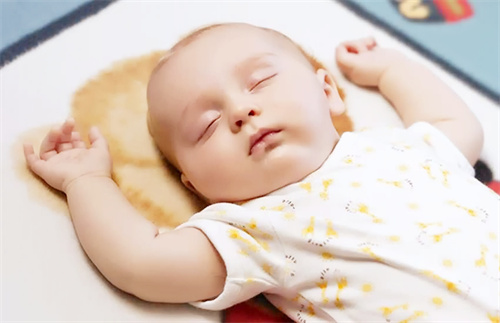 寶寶尿頻是怎么回事？3歲小孩尿頻是什么原因