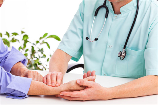 女性來大姨媽如何緩解疼痛？4個小妙招教你遠離痛經