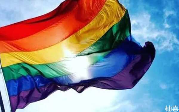 寶寶頻繁左右搖頭，正常現象還是異常行？