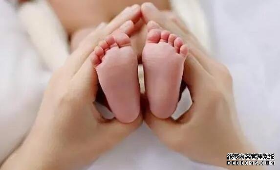 假孕竟然也是兩道杠怎么回事,驗孕棒假孕有幾種情況