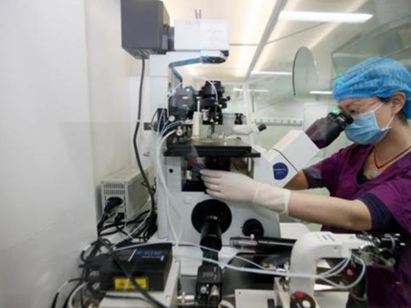 鄭州代生成功經驗 2022鄭州大學第一附屬醫院三代試管流程一覽 ‘二胎女寶最準的癥狀’