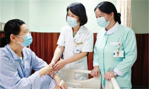 在福州總院做三代試管嬰兒15萬夠不夠一個流程？