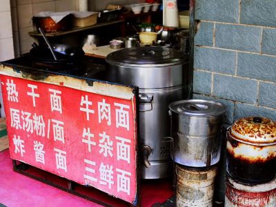 寶寶長了兩顆牙,只能吃米糊?其實還可以嘗試這些食物!