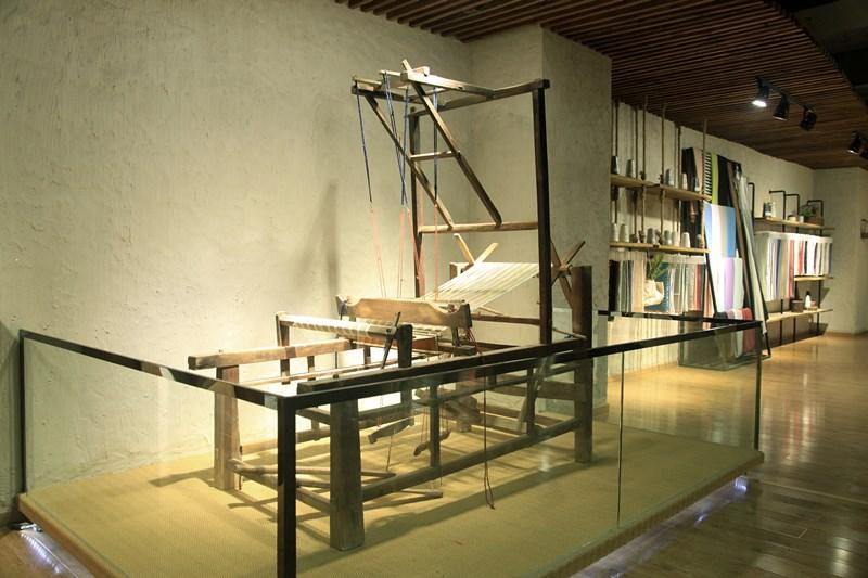 這些繪本故事可以幫助寶寶了解中秋節(jié)和月亮的知識(shí),增強(qiáng)寶寶的想象力和創(chuàng)造力,同時(shí)也可以幫助寶寶更好地理解中國(guó)文化。