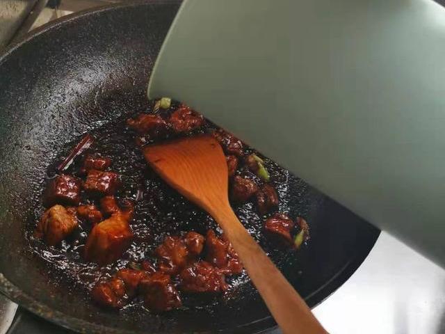 揭秘孩子越長越瘦的奧秘：長身體與消耗熱量關鍵