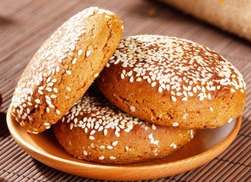 研究表明，男性養(yǎng)育的孩子智商普遍較高：揭示育兒性別差異的奧秘