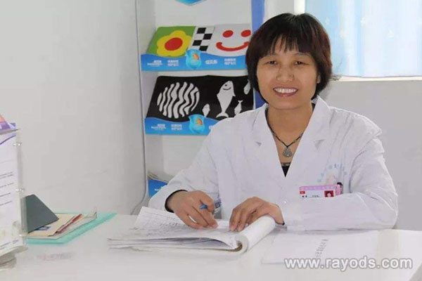 鄭備紅醫(yī)生個人照