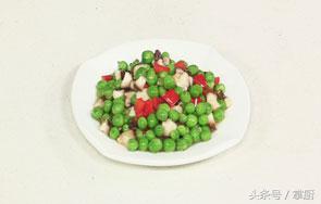 正確的引導孩子視力發(fā)展，訓練孩子視力有效方法