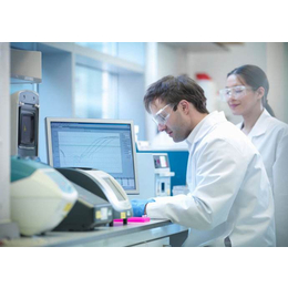 夏天來了,寶寶游泳安全要注意